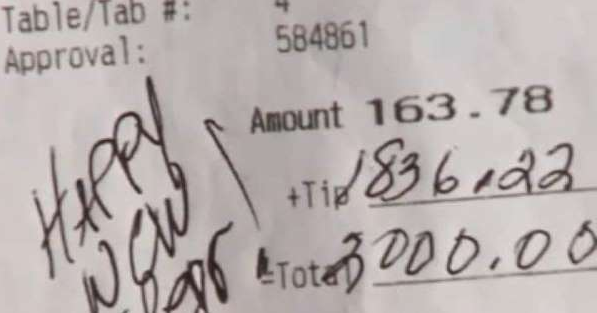 Wanita Dapat Tip Sekitar Rp 26 Juta Dari Menjadi Pelayan Restoran