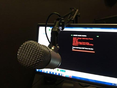 Masih Dengerin Radio? Ini Nih 3 Hal Yang Menarik Saat Mendengarkan Radio 