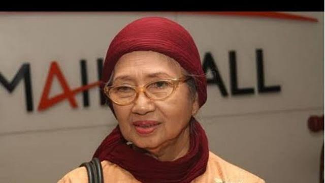 Aktris Senior Ade Irawan Meninggal Dunia