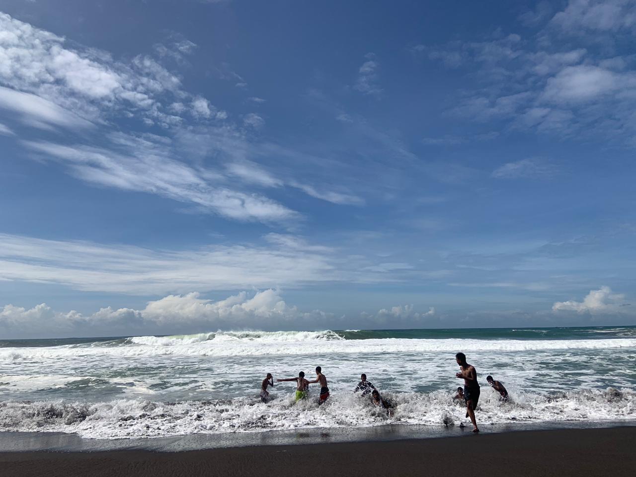 Pesona Pantai Jatimalang, Purwodadi, Purworejo