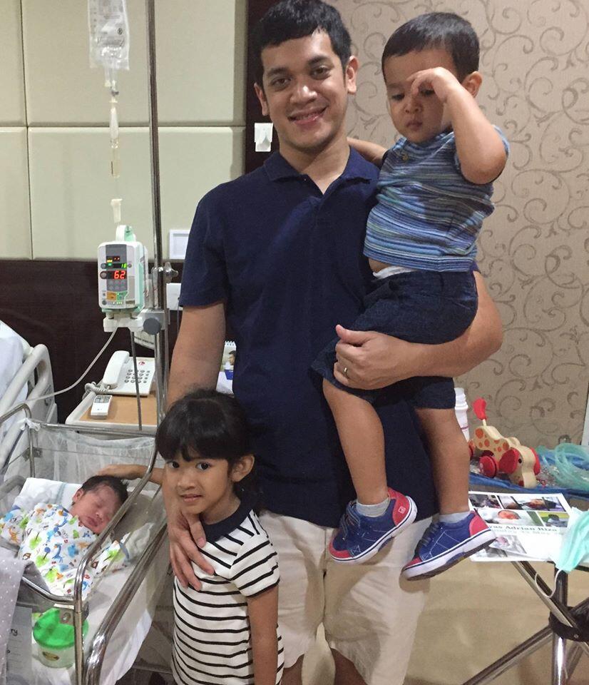 Ini Bukti Mafia Migas Masih Berkeliaran BODO AMAT Coba LIAT BININYA MILF DETECT