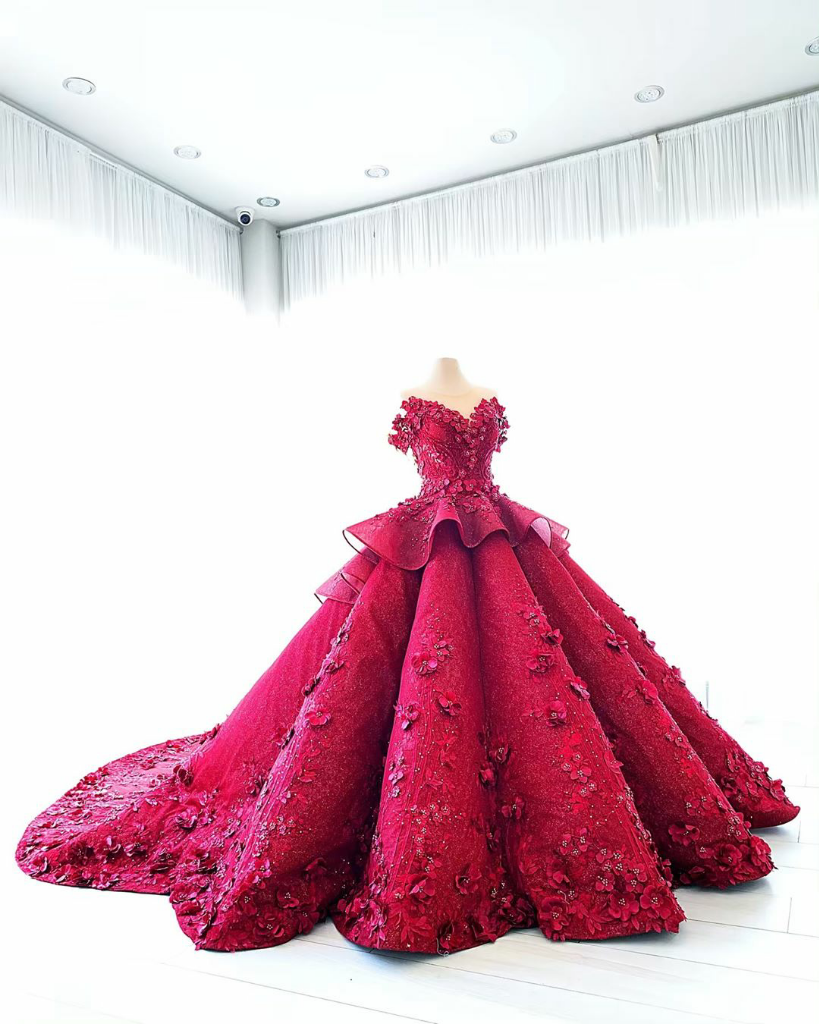 Terkenal Berkat Lava Gown, Ini Berbagai Rancangan Mak Tumang! Desainer Asal Filipina