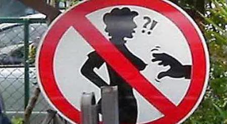 11 Rambu Peringatan Paling Aneh, Absurd dan Lucu yang Bakal Bikin Kamu Tertawa