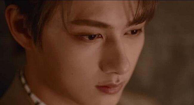 Jun 'SEVENTEEN' Absen dari Konser karena Kesehatan