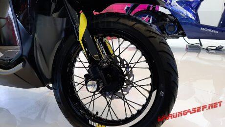 All New Honda Beat Modif Supermoto, Tambah Jangkung Shock Depan Upside Down