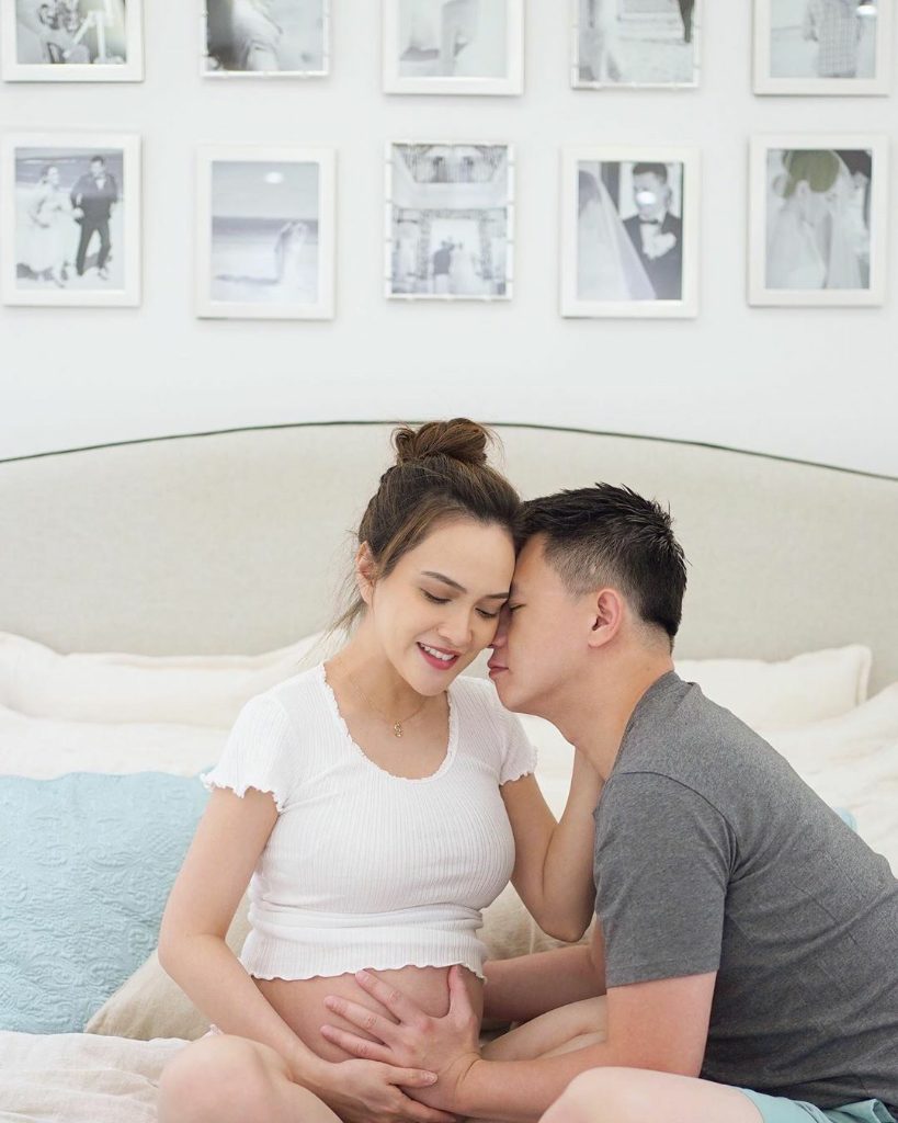 Semakin Romantis, Ini 4 Aktris Yang Adem Ayem Dalam Berumah Tangga!