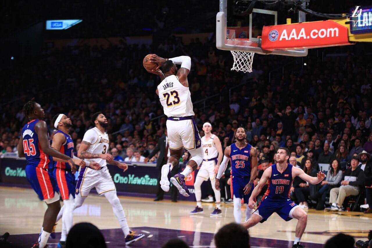 LeBron James: Tak lekang Oleh Waktu