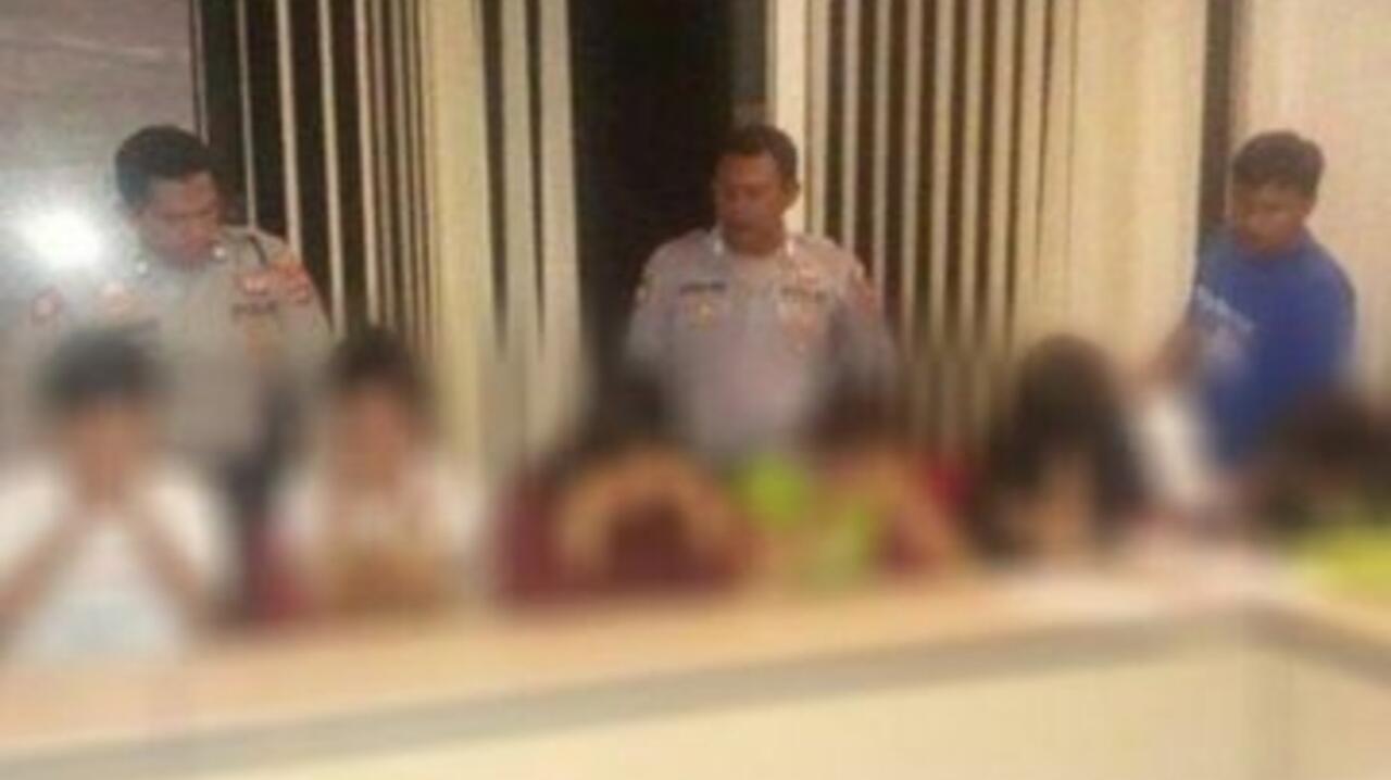 Uang Habis Untuk Liburan, 6 ABG Ini Jual Diri