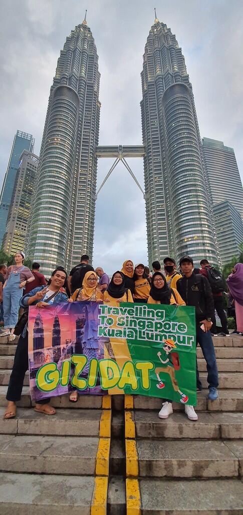 Yay! Private Tour, Bersama Tim Gizidat ke Singapura dan Malaysia