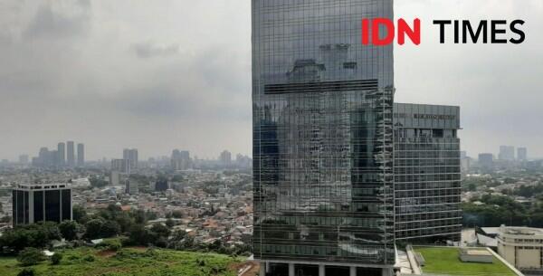 Hujan Disertai Petir Masih Menghantui Jakarta Hari Ini