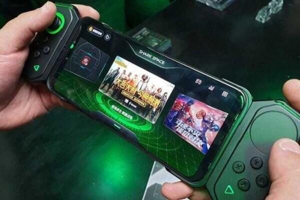 Anti Lag, 5 HP Terkini dengan Snapdragon 855+ yang Pas Buat Gamer