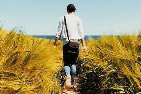 Ini 5 Manfaat Mutlak Berjalan Kaki Setiap Hari yang Tidak Kamu Sadari