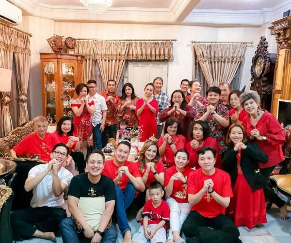 Rayakan Imlek, Ini 10 Potret Yuanita Christiani Hamil 7 Bulan