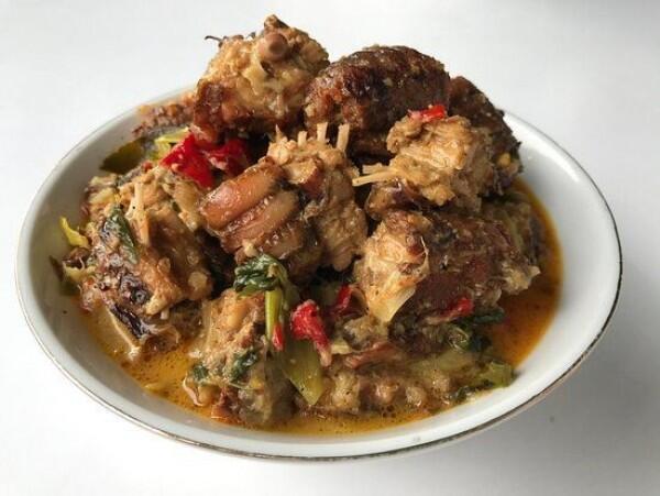 4 Rekomendasi Tempat Kuliner Ekstrem di Sulawesi Utara, Sudah ke Sini?