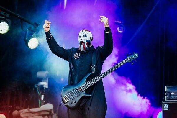 5 Fakta Lacuna Coil, Band Gothic Metal asal Italia yang Sangar