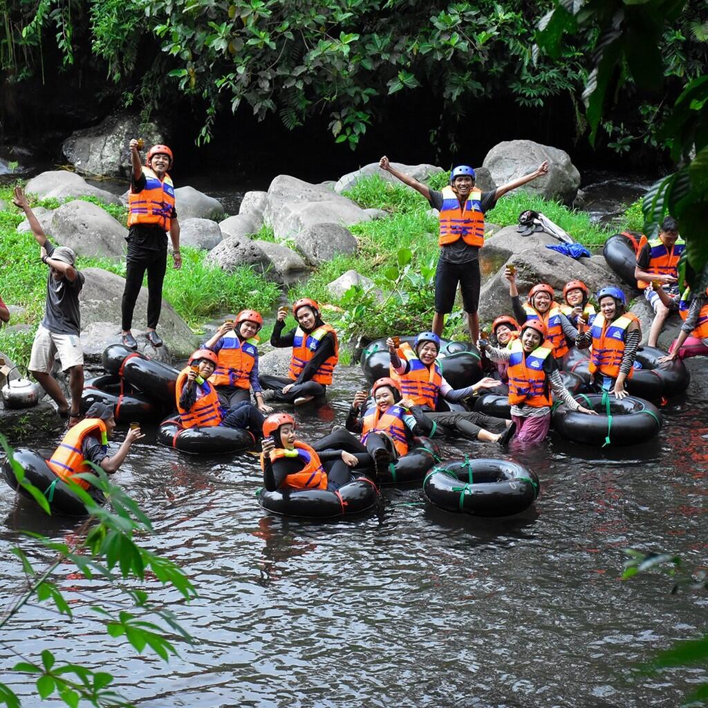  &#91; Purwokerto &#93; RIVER TUBING DAYUNG ADVENTURE