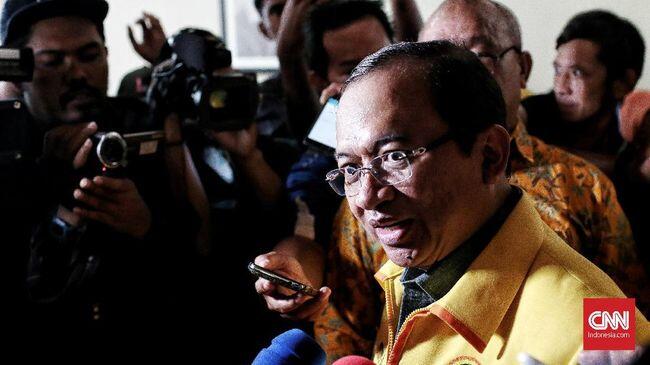 Ditanya Korupsi Al-Qur'an, Sekjen Berkarya Pergi Naik Rubicon