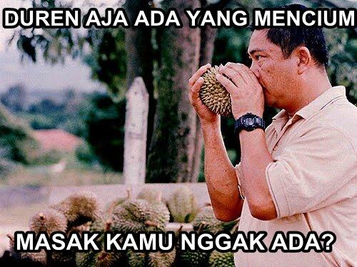Makan Durian Bisa Sebabkan Kolesterol Naik?