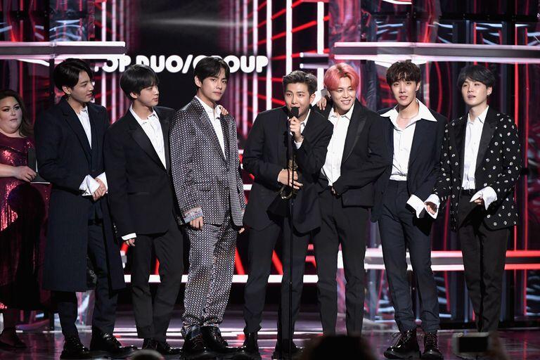 Ungkapkan Terima Kasih, ARMY Ikut Berdonasi Bersama James Corden