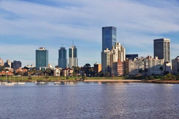 Melegalkan Ganja dan Dapat Laptop Gratis, Ini 7 Fakta Unik Uruguay