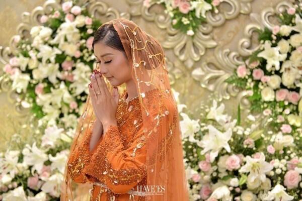 Dekorasi Pengajian hingga Siraman Kevin Liliana, Indah Bertabur Bunga