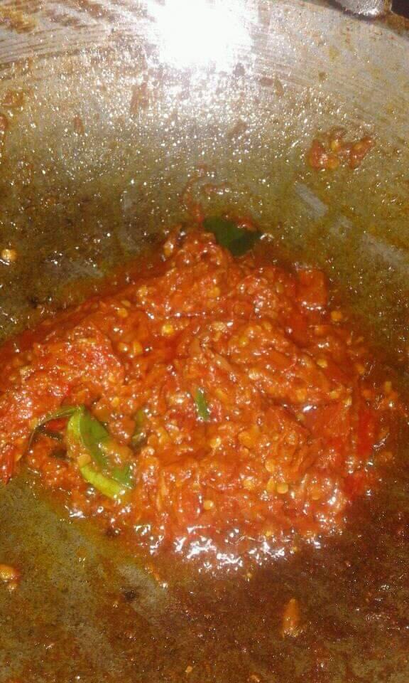 Bikin Sambal Bajak Ala Delia Yuks! 