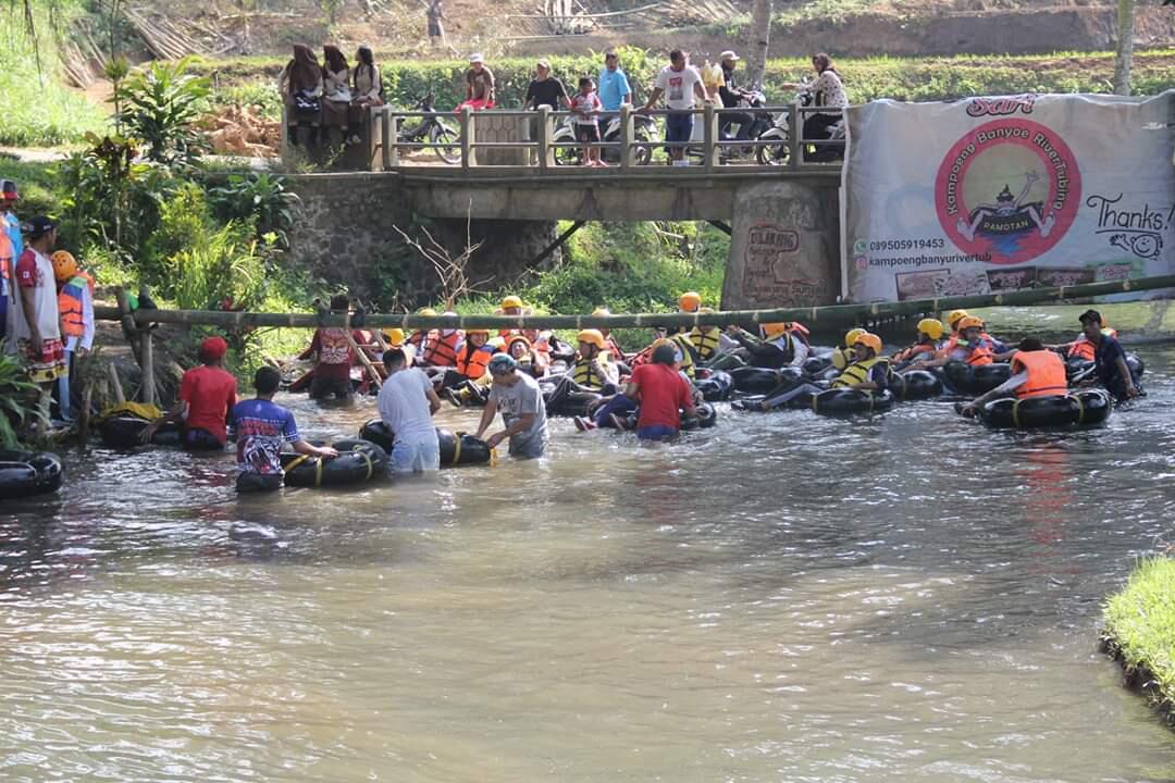 KAMPOENG BANYU RIVER TUBING PAMOTAN