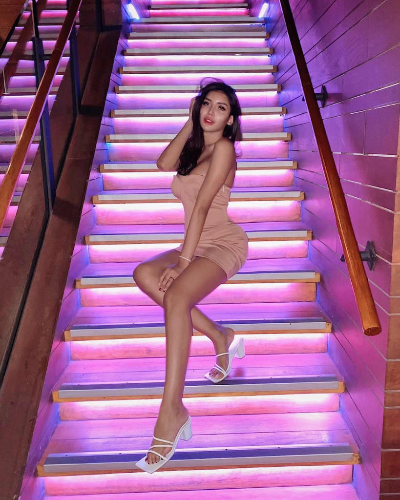 OMG! Millendaru Ke Bangkok Mau Potong Alat Kelamin?