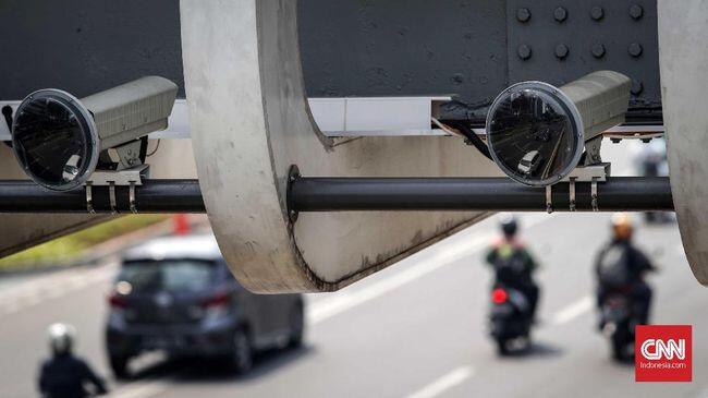 Tilang Elektronik untuk Sepeda Motor Mulai Berlaku