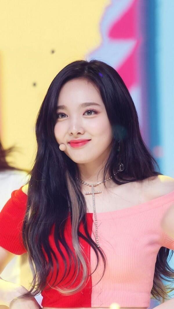 9 Idol KPop Bermarga Im Ini Bakal Bikin Kamu Selalu Terpesona