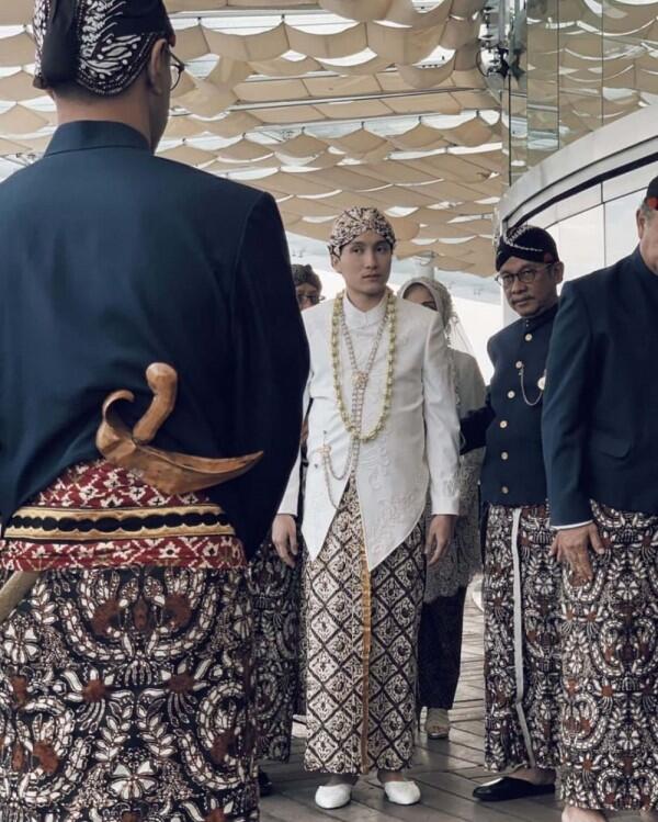 9 Style dan Makeup Akad Nikah Isyana Sarasvati, Pakai Adat Jogja Putri