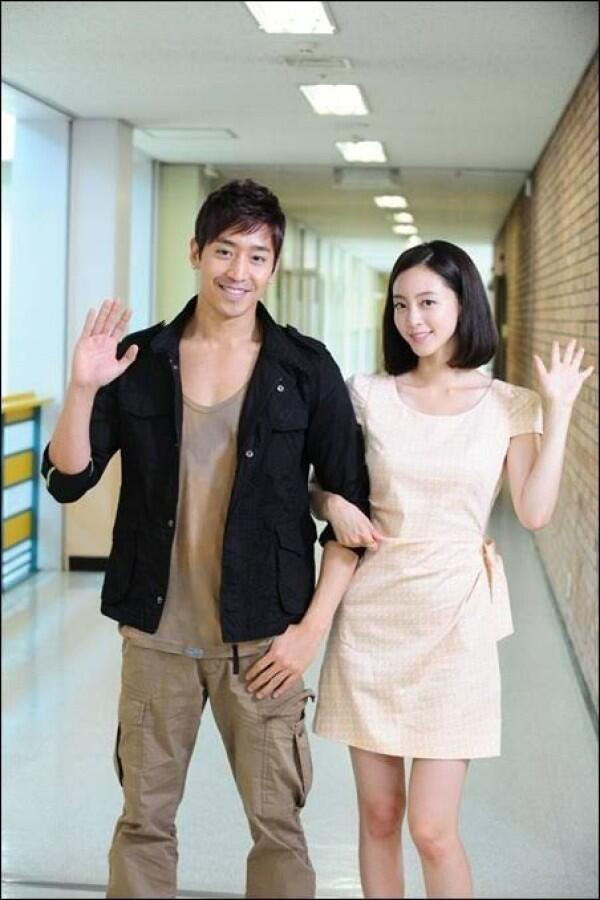 10 Potret Eric Mun & Para Kekasihnya di KDrama, Bikin Baper Semua!