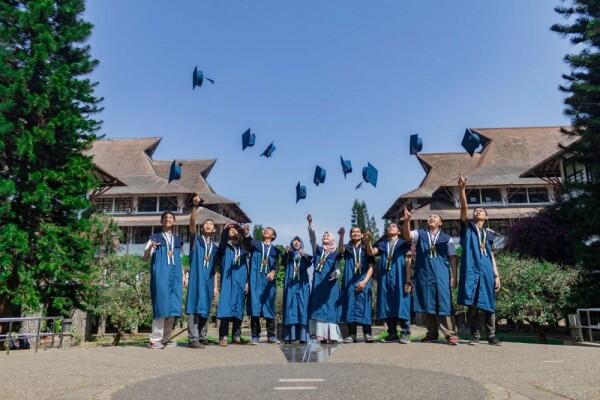 Lagi Bagi-Bagi Beasiswa, Yuk Kenalan dengan IE University