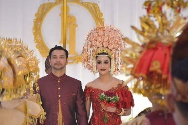 9 Dekorasi Pernikahan Intan Aletrino, dari Malam Bainai hingga Resepsi
