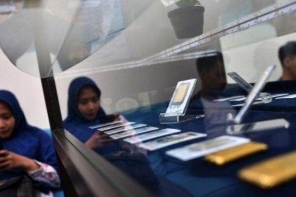 Awal Pekan Ini, Harga Emas Antam Turun Rp2000 Ribu
