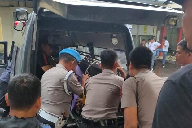 Truk Lindas Pemotor, Perwira Dokkes Polda Jabar Tewas