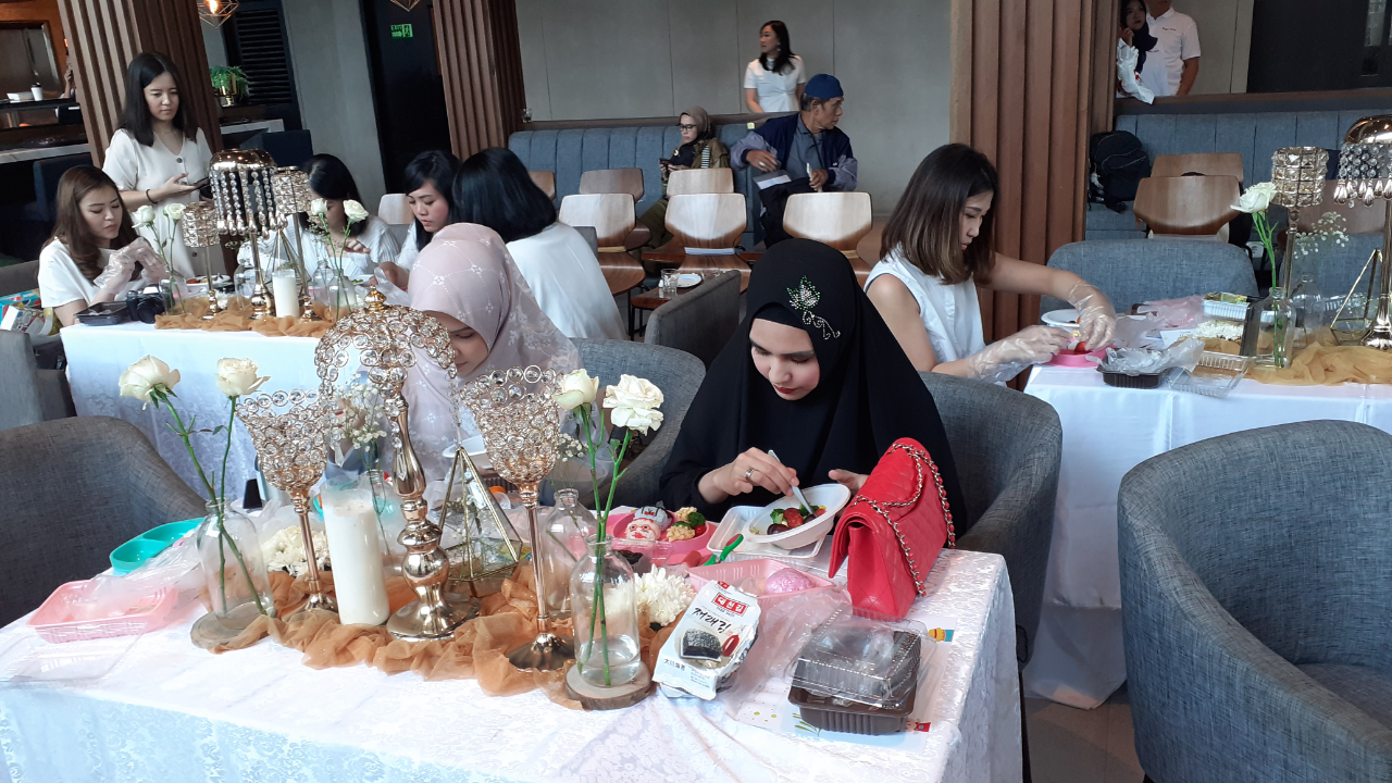 SUGAR BABY Mengeluarkan Produk Terbaru "SUGAR BABY HEALTHY SILICONE FEEDING SET"