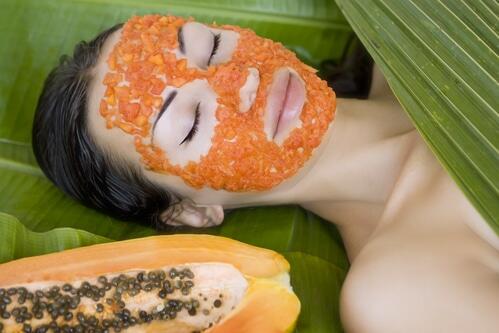 Cantik Alami dengan 5 Buah yang Bagus untuk Kulit Ini