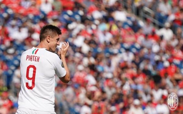 Krzysztof Piatek Hanya Setahun di AC Milan, Kutukan Nomor 9 Berlanjut