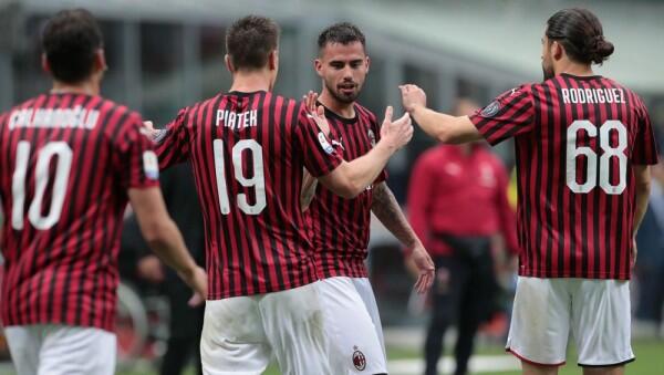 Revolusi AC Milan di Musim Dingin, Mampukah Mereka Bangkit?
