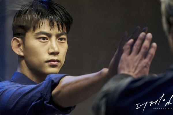 Bak Peramal, 10 Potret Adegan Ok Taecyeon di The Game: Towards Zero