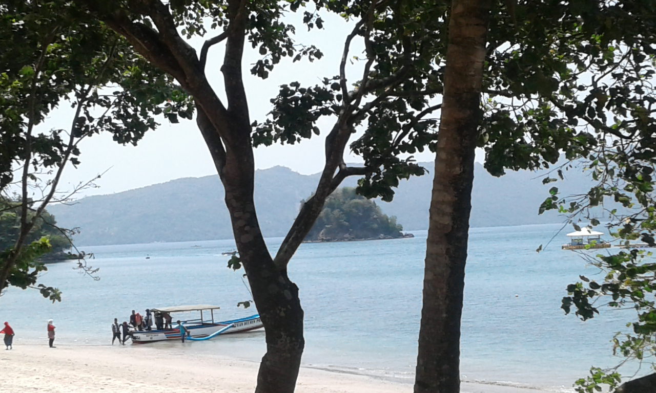 Pantai Mutiara, Salah Satu Destinasi Wisata yang Mengagumkan di Trenggalek!