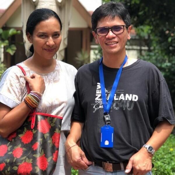 19 Tahun Bersama, 10 Potret Romantis Shahnaz Haque & Gilang Ramadhan