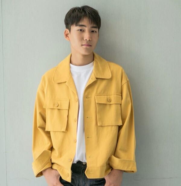 10 Potret Tang Jun Sang, Tentara Imut di KDrama Crash Landing on You