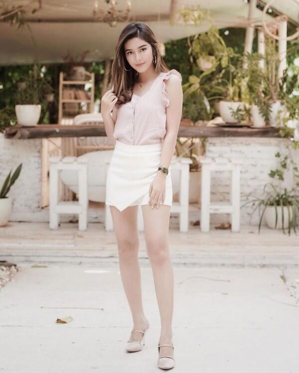 10 Potret Casual Style ala Fay Nabila, Gaya Masa Kini yang Cute Abis!