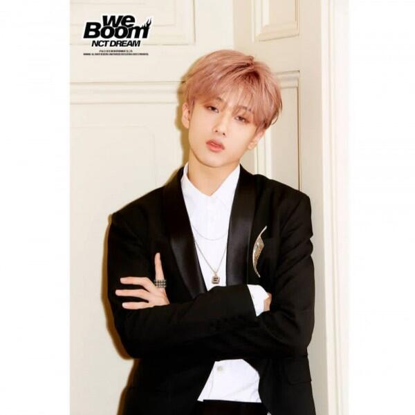Semakin Dewasa, 10 Potret Jisung Maknae NCT yang Kini Berusia 18 Tahun