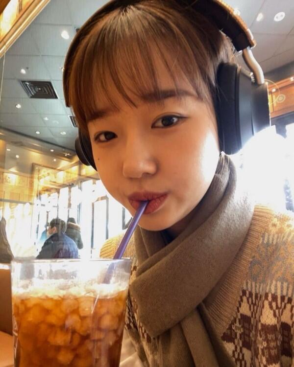 Sempat Hiatus, 10 Potret Terbaru Yoojung Weki Meki yang Bikin Pangling