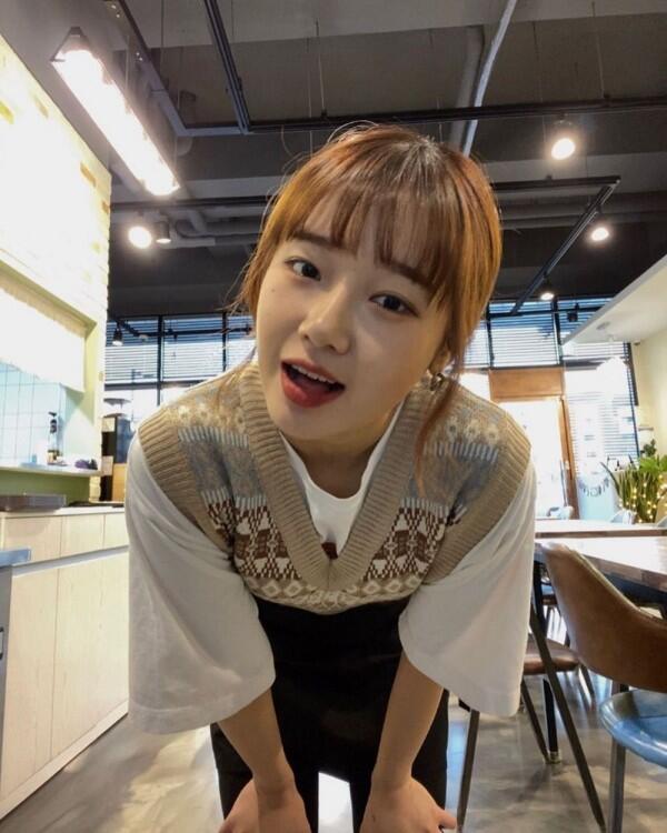 Sempat Hiatus, 10 Potret Terbaru Yoojung Weki Meki yang Bikin Pangling