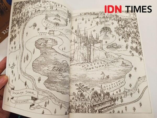 Edisi Spesial, Buku Harry Potter dan Batu Bertuah dengan Sampul Khusus