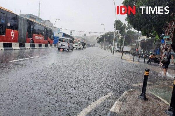Hujan Deras Sejak Semalam, Ini Titik-Titik Banjir di Seputar Jakarta
